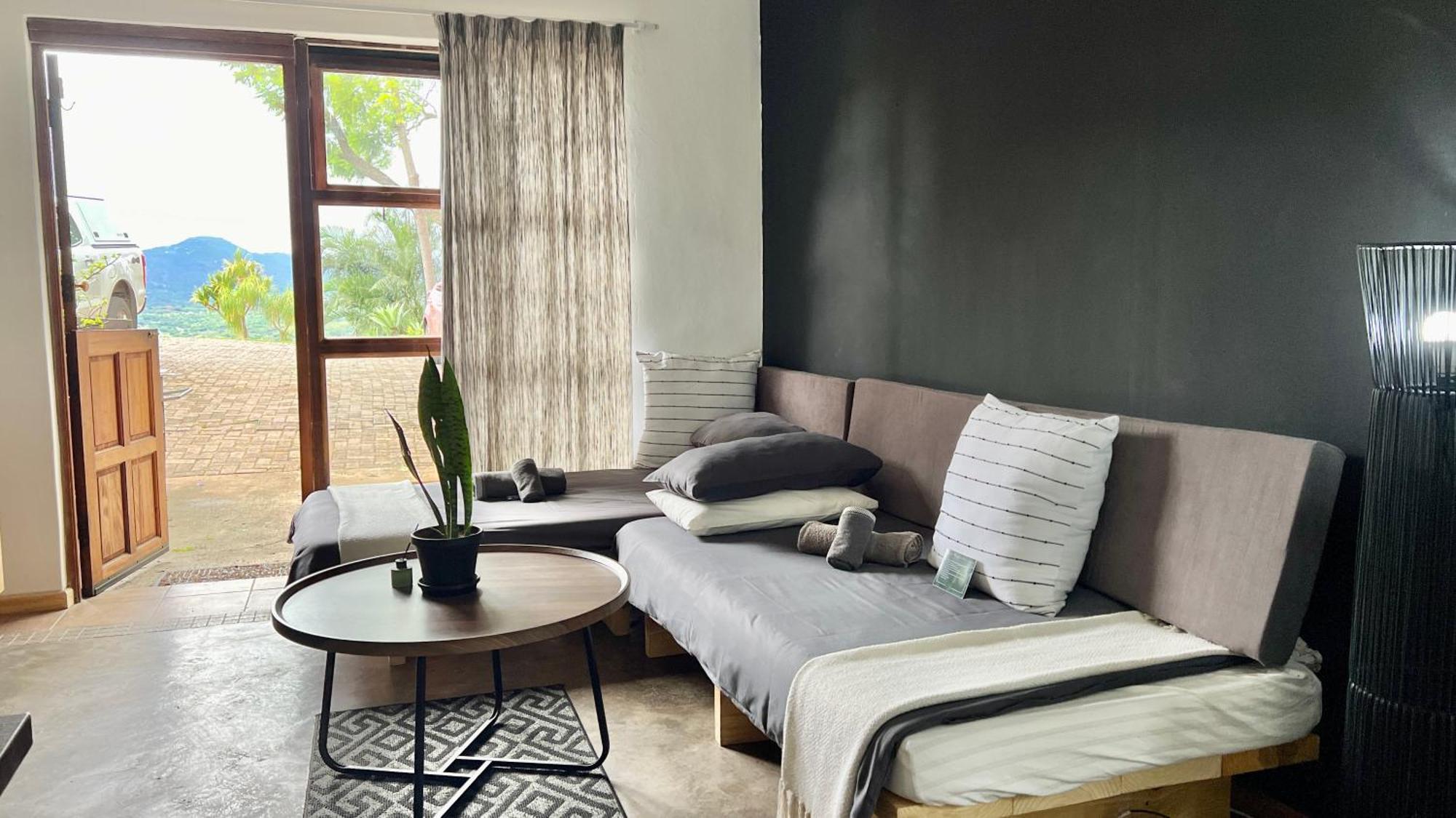 Loerieroep Estate - Mountainview Selfcatering Accommodation Nelspruit Mbombela Exteriör bild