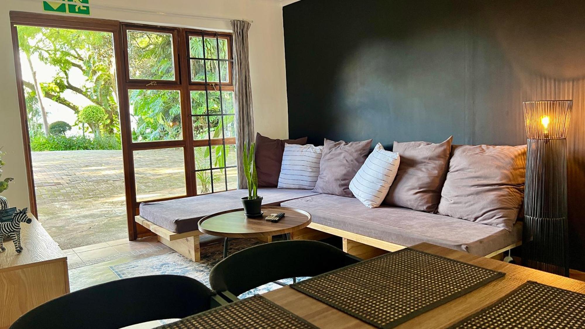 Loerieroep Estate - Mountainview Selfcatering Accommodation Nelspruit Mbombela Exteriör bild